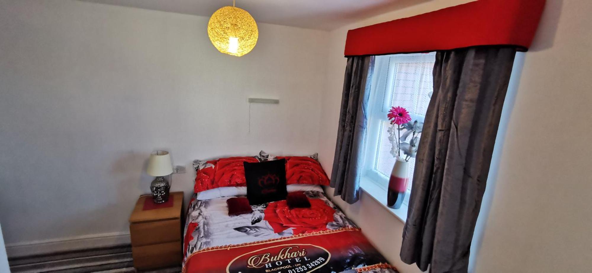 Bukhari Hotel Блэкпул Номер фото